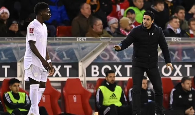  那不勒斯锋线火力全开五球横扫萨勒尼塔纳