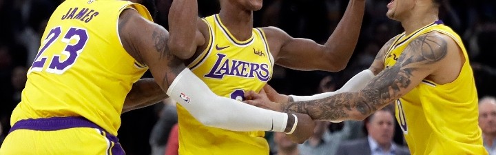  锡安28+15鹈鹕击溃开拓者  