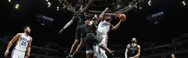  戈贝尔制霸禁区森林狼大胜马刺结束连败