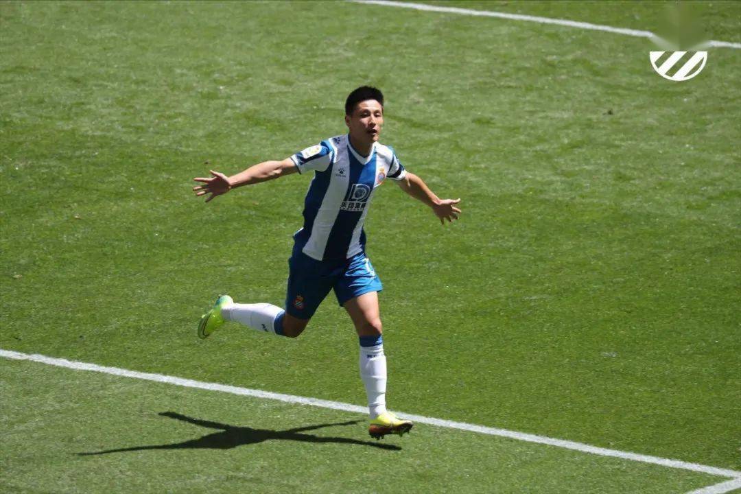  多特蒙德青春风暴席卷赛场斩获关键三分